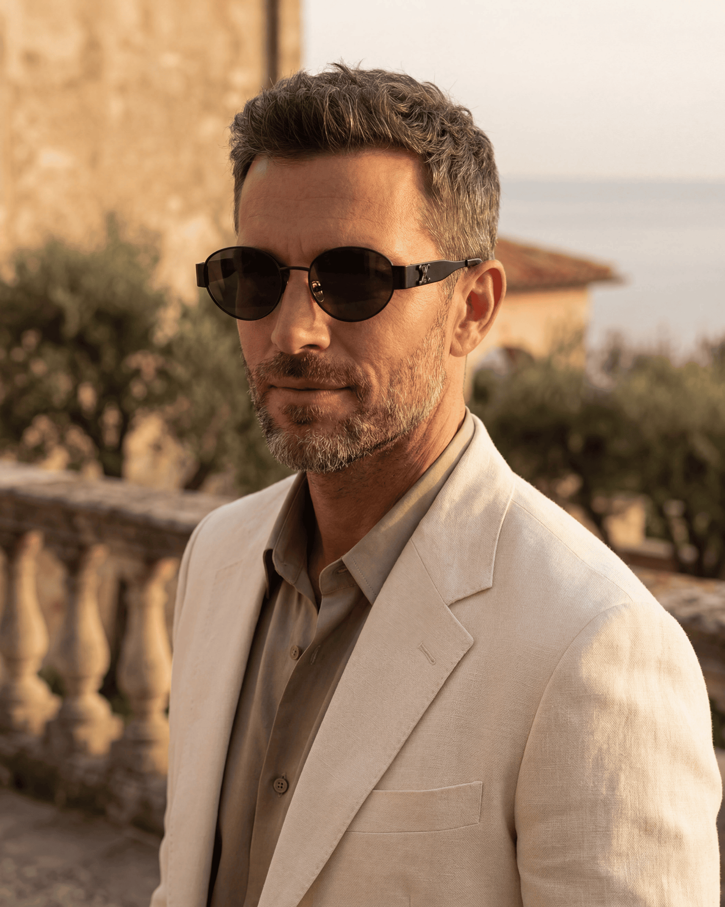 ASTRA — Oval metal sunglasses